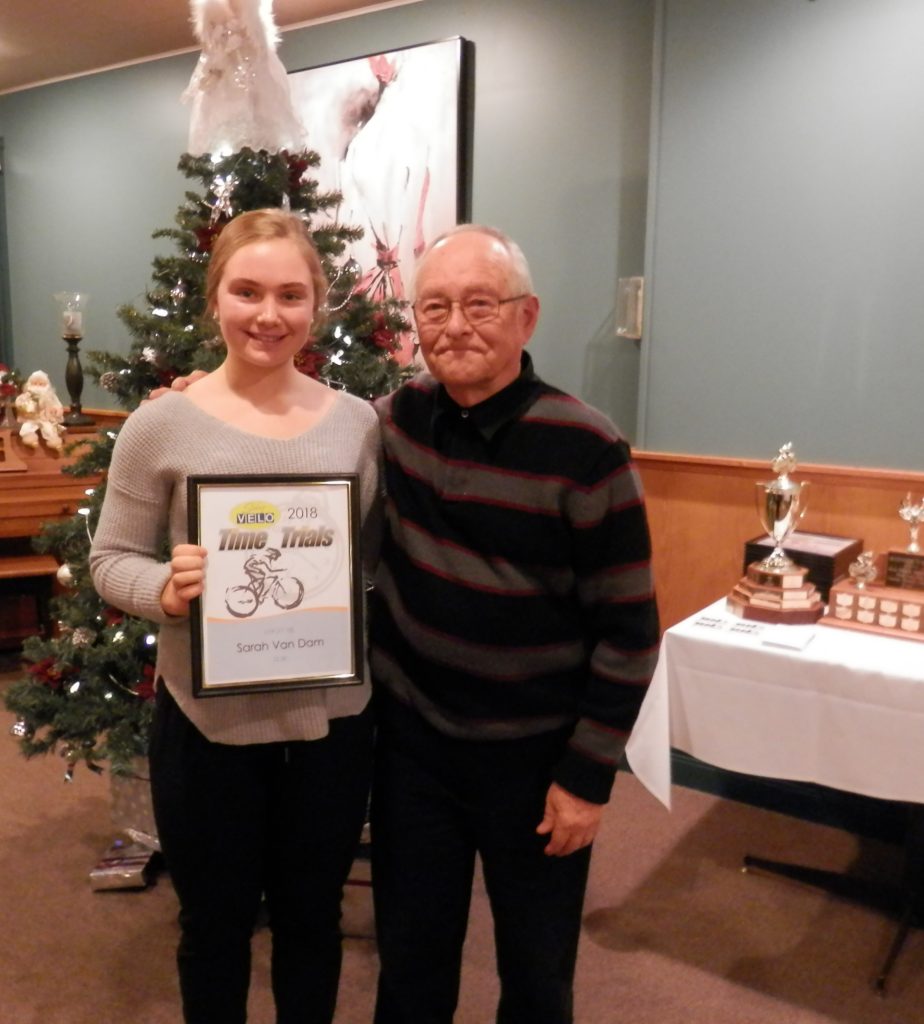 Sarah Van Dam, U19 (17-18), presented by Willi Fahning
